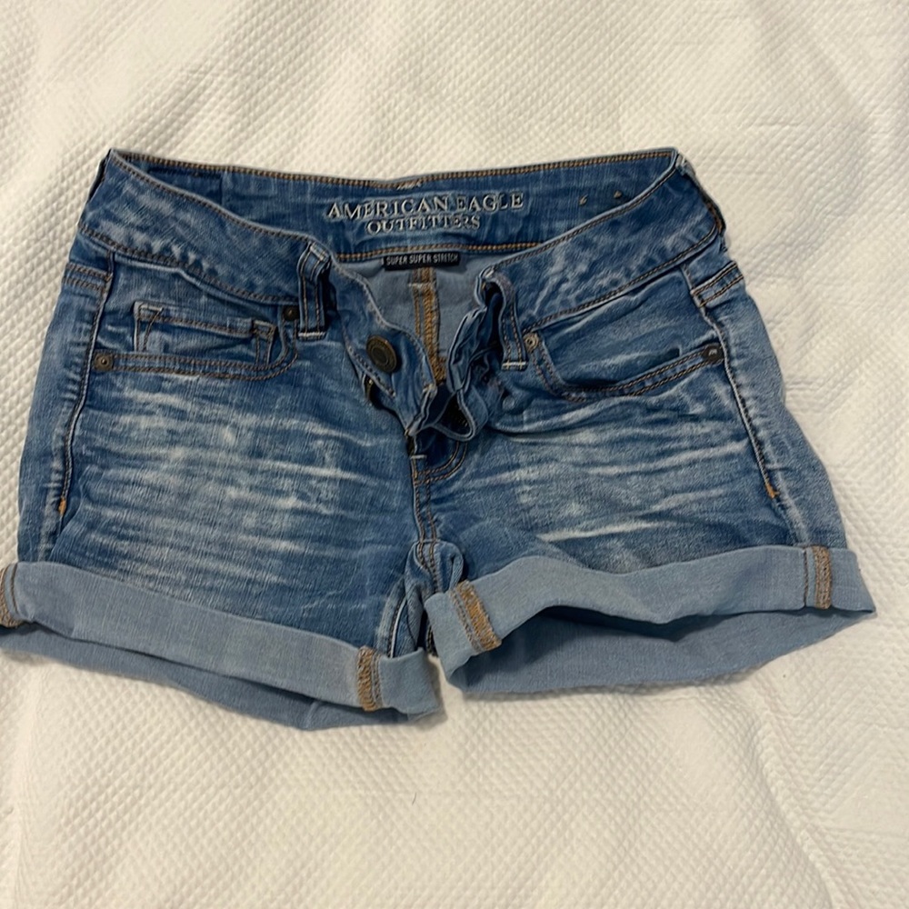 American Eagle super super stretch midi short size 4